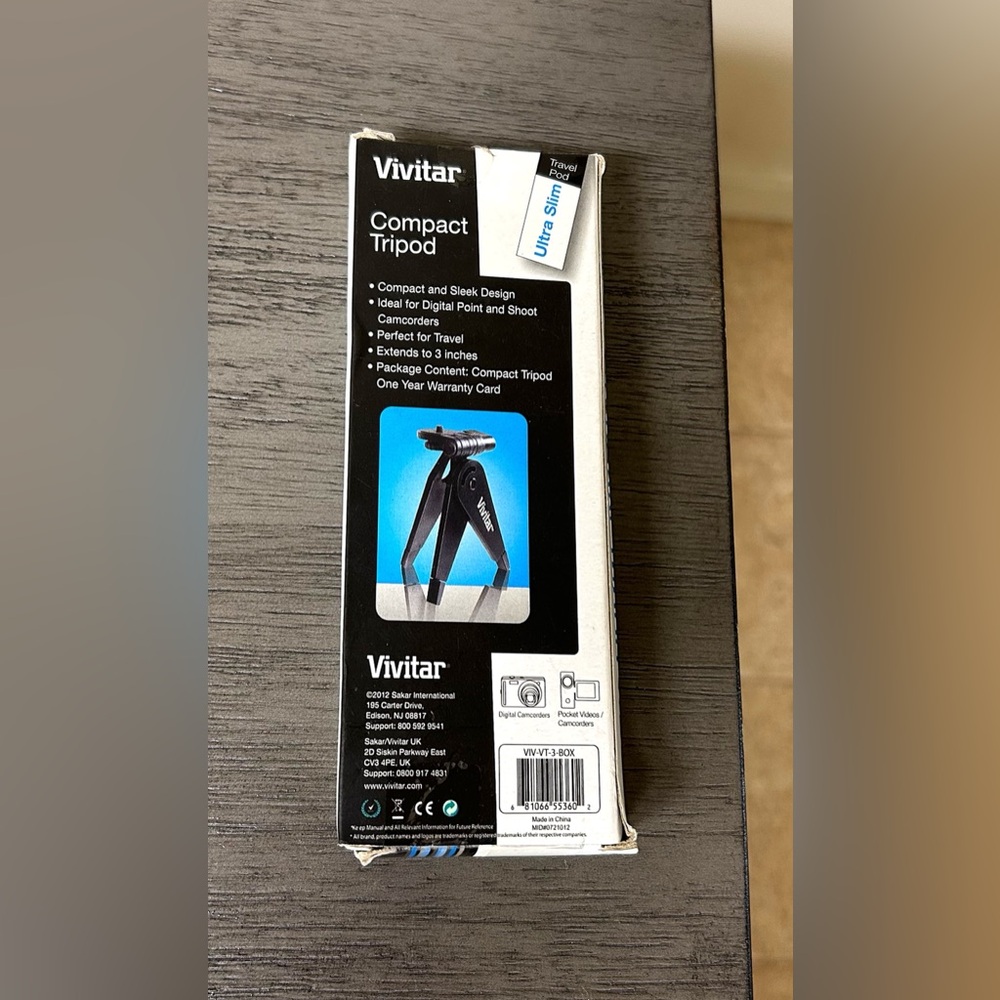 Vivitar Ultra Slim Travel Tripod - Picture 3 of 3